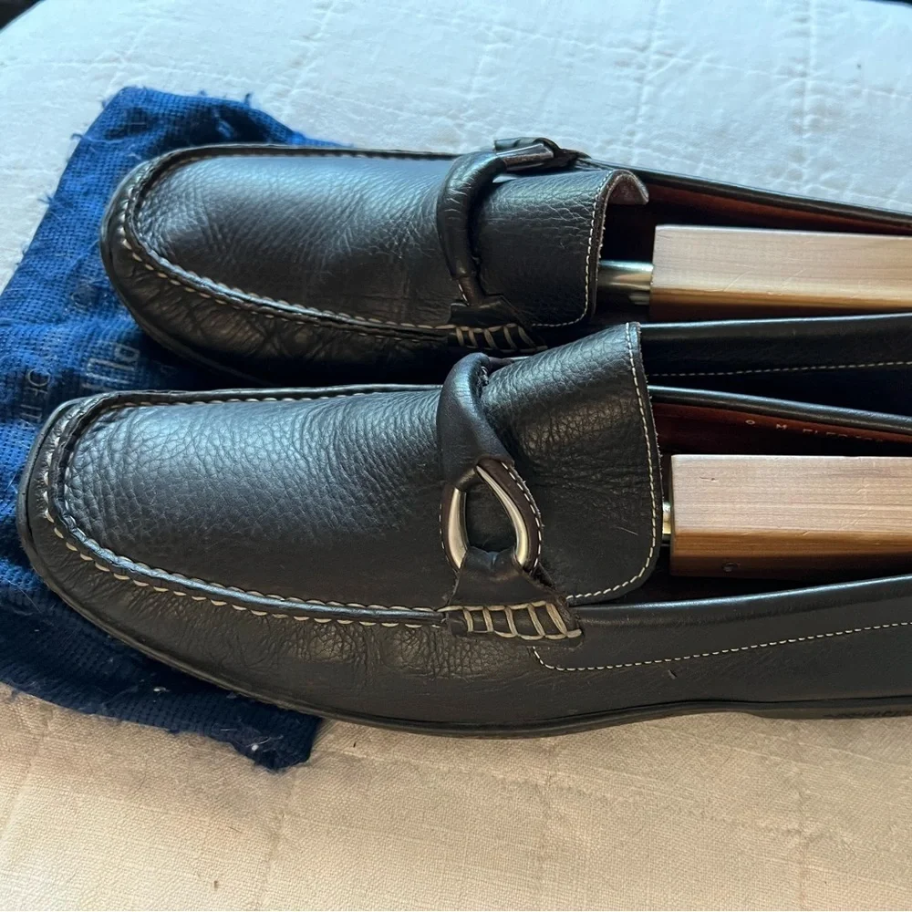 Donald J Pliner Brown Leather loafers - size 9